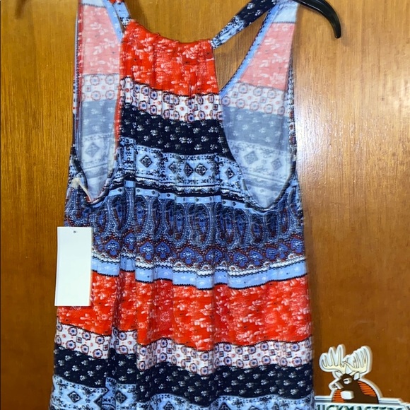 Patterned Tank NWT - Picture 6 of 6